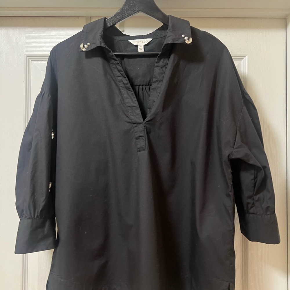 Crown & Ivy Black Blouse with Pearl Accents